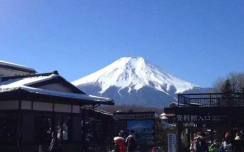 日本富士山最新消息，活躍的地質(zhì)活動與旅游熱潮